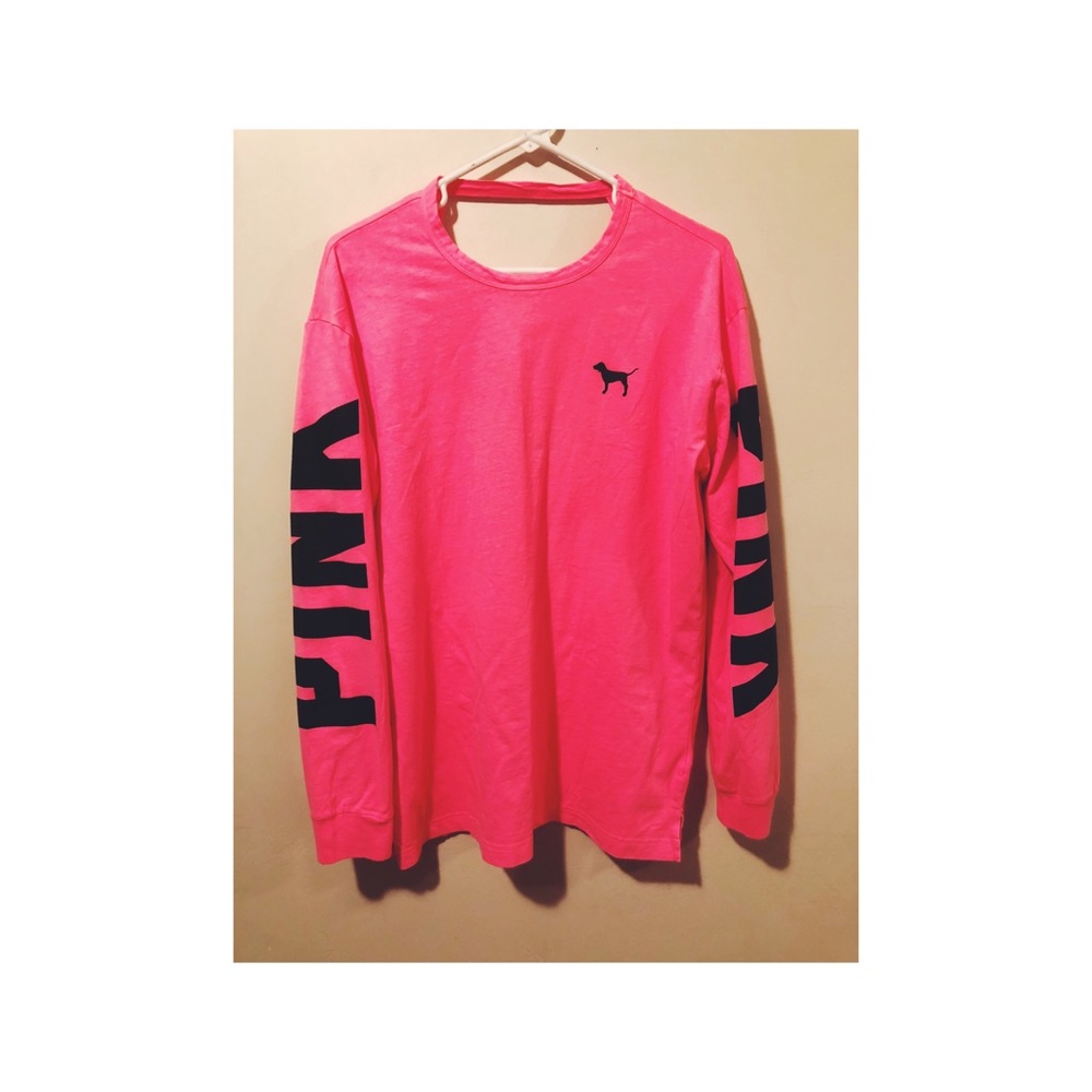 Victoria’s Secret PINK long sleeve top